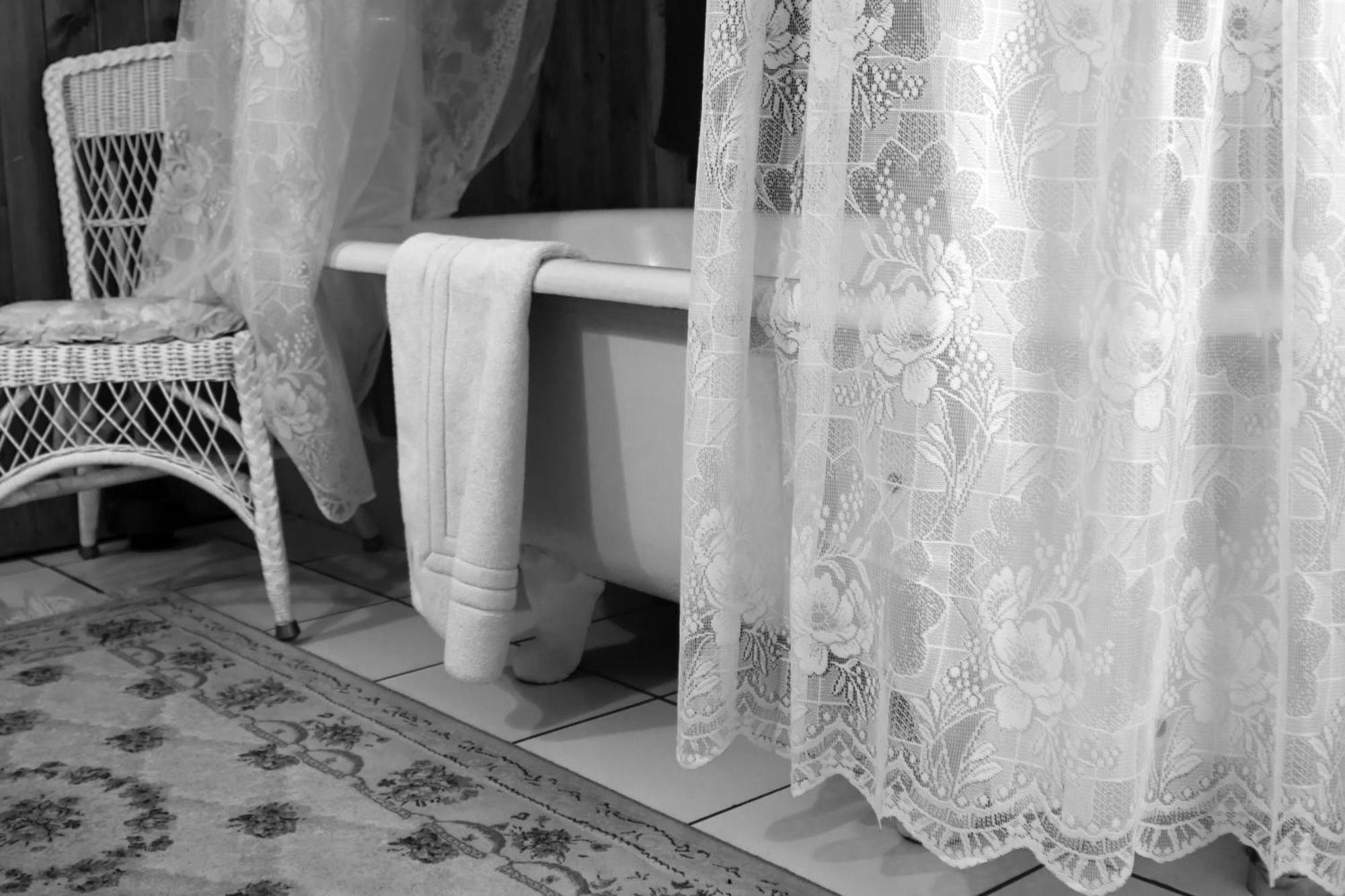 Pansy'S Parlor Bed & Breakfast Golden Eksteriør billede